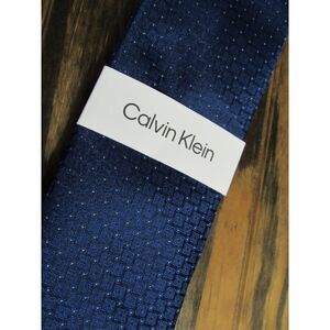 Calvin Klein "Henry Neat" Men's Silk Tie - Navy Blue Geometric - NWT